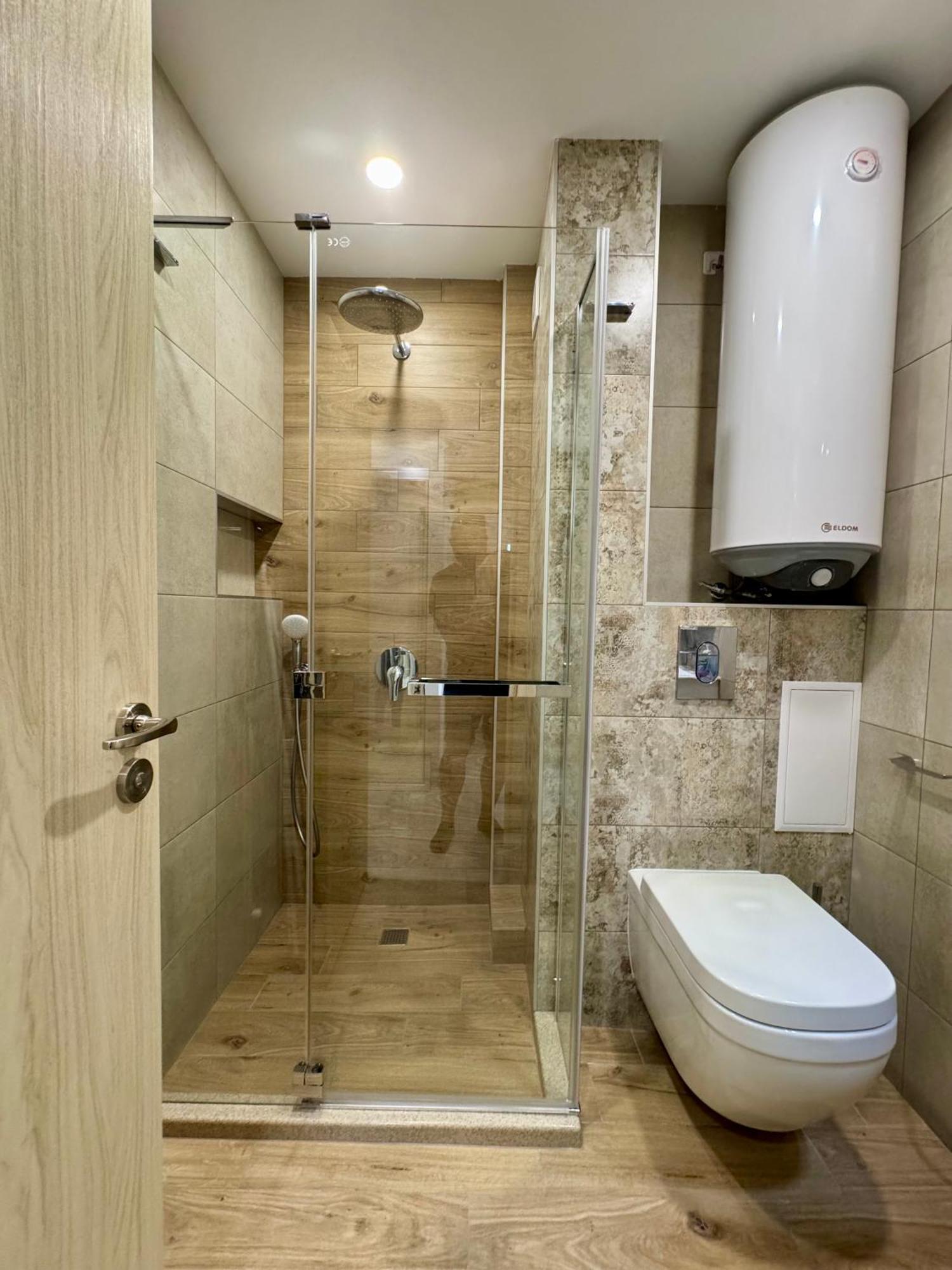 Parkview Luxury In City Center 8 Veliko Tărnovo Exterior foto